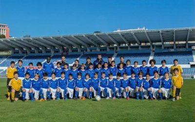 Infantis goleiam Benfica e seguram liderança