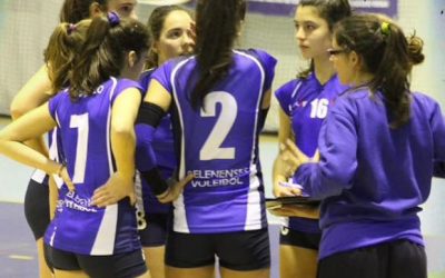 Três atletas na Selecção de Sub-17