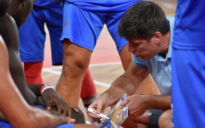 Entrada com o pé esquerdo na 2ª fase da Proliga