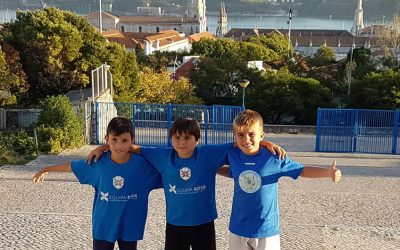 Jovens d’ Os Armacenenses em treinos de observação no Restelo