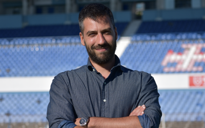 Nuno Oliveira mantém-se no comando técnico do futebol do Belenenses