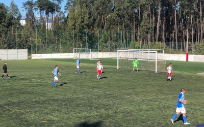 Juvenis e Iniciados vencem fora e dão passos firmes rumo aos objectivos