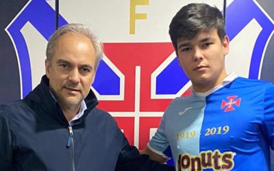 Lateral-esquerdo brasileiro Felipe Haga reforça o plantel de Nuno Oliveira