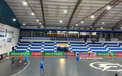 Boa réplica frente ao Benfica não evita uma noite sem pontuar (com vídeo)