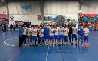 Triunfo em deslocação difícil no regresso do Andebol 1 (com vídeo)