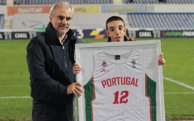 Tomás Amaral entregou ao Clube a camisola da 1ª Internacionalização