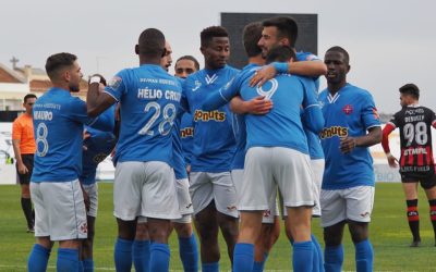 Triunfo categórico aproxima os azuis dos quatro primeiros