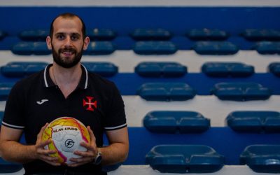 Futsal: Hélder Fernandes segue para nova época na baliza dos azuis