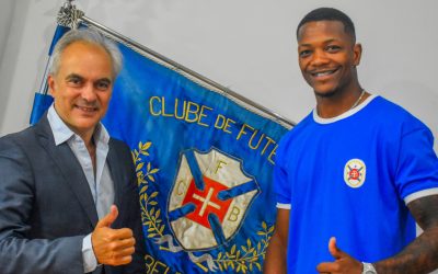 Maxuel chega ao Restelo para reforçar frente de ataque