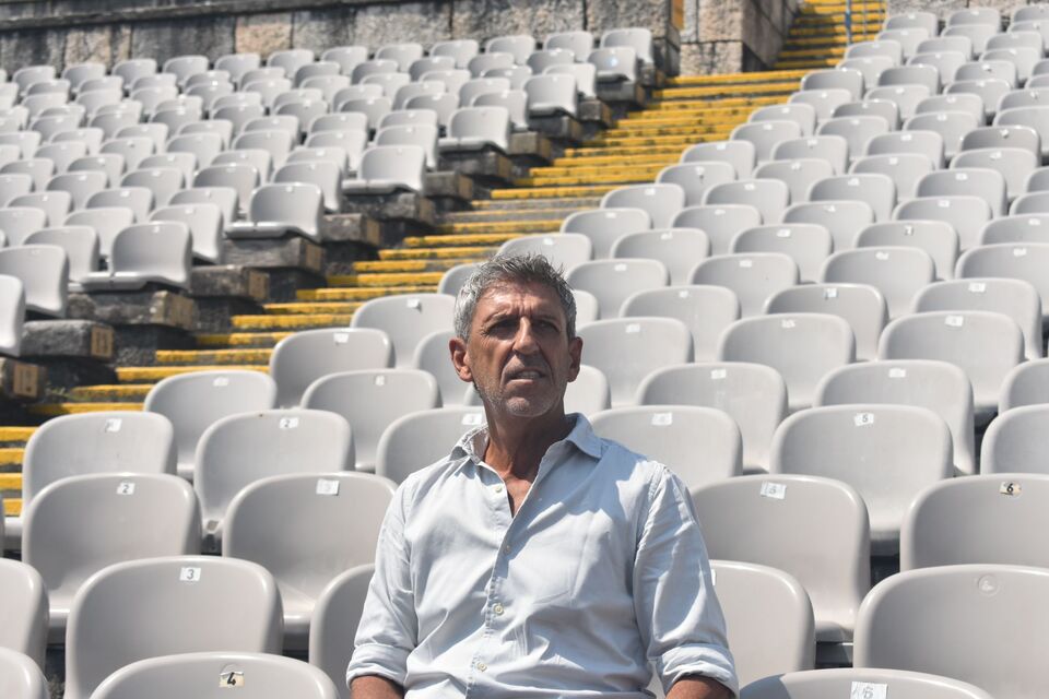 Ex-futebolista Fernando Pio na véspera de um jogo com História