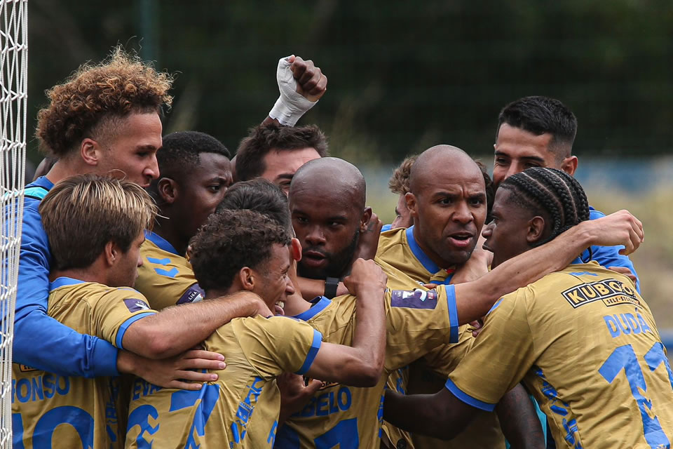 Belenenses vence na Medideira e avança para os 10 pontos na tabela