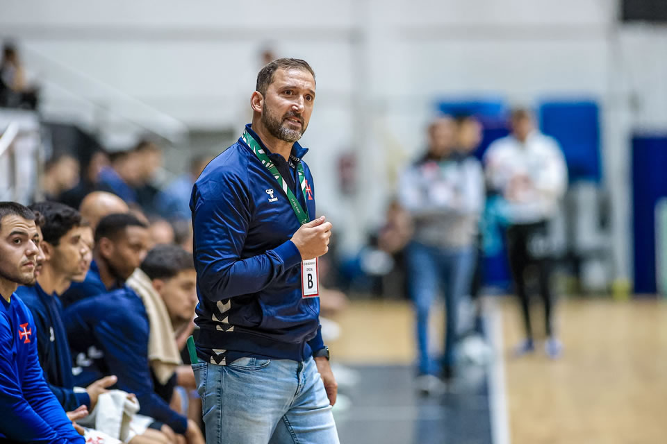 Pedro Spínola renova e mantém-se no comando técnico do Andebol do Belenenses