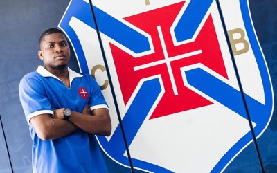 Internacional A angolano Luís Caica chega ao Restelo para reforçar o eixo da defesa